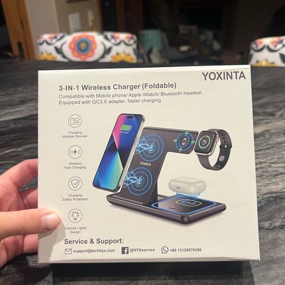 unopened.NEVER USED. foldable charger - Picture 1 of 2